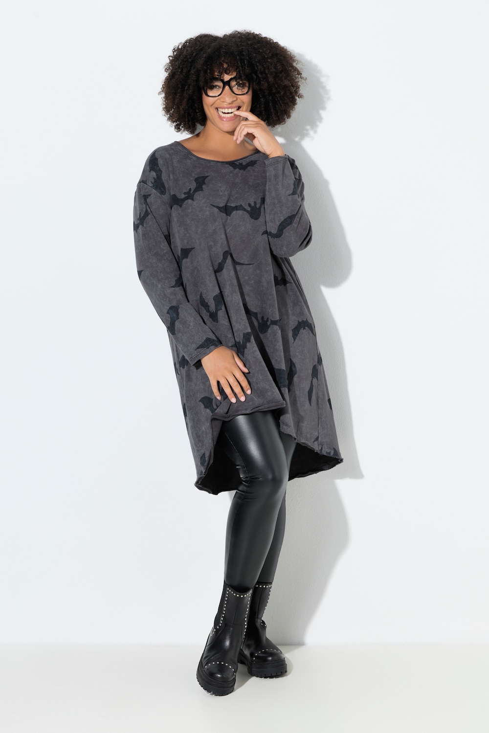 Sweatshirt, Fledermaus-Muster, offenkantige Abschlüsse