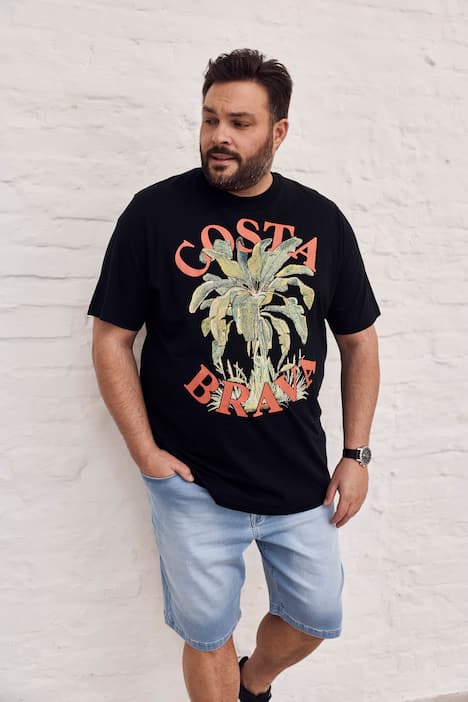 T-shirt Men+ con mezze maniche, stampa sul petto e scollo a girocollo, fino alla tg. 8XL