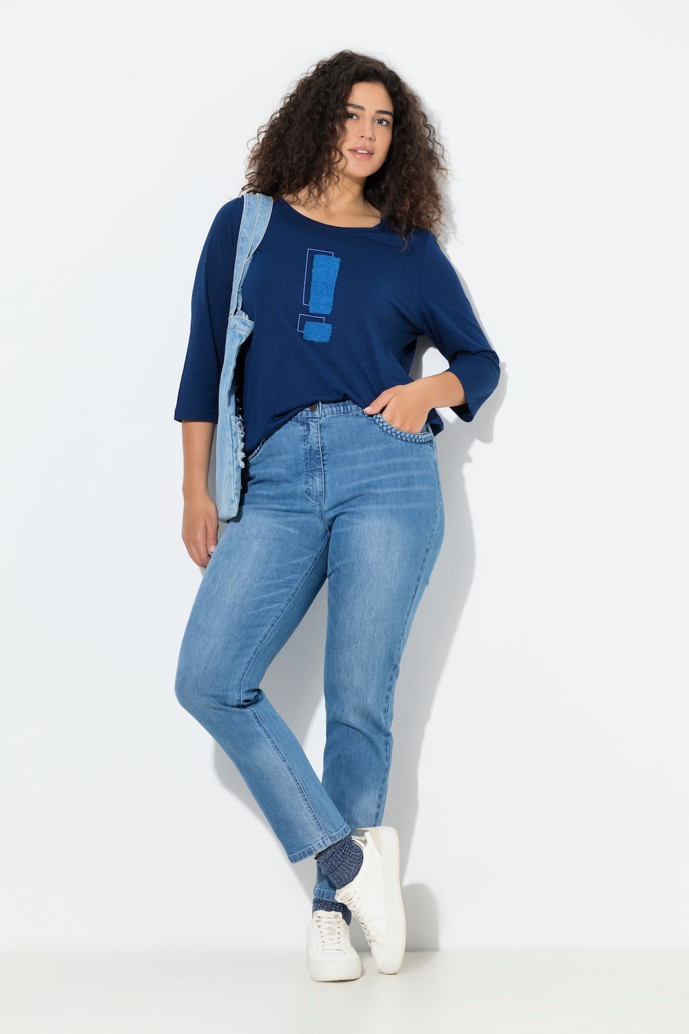 Jeans Mia, schmales, gerades Bein, Flechtdetail