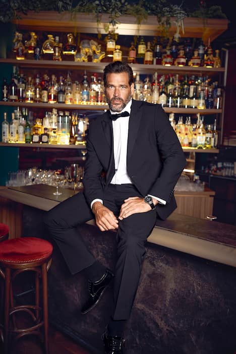 Smoking, Smoking-Hose Adonis