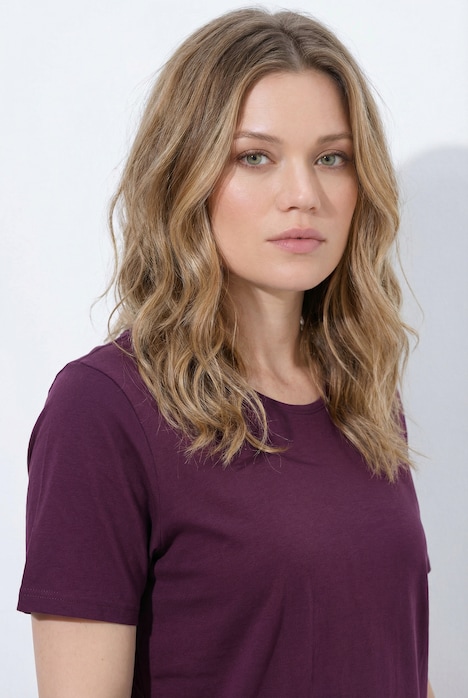 T-shirt coupe Regular. Col rond et manches courtes