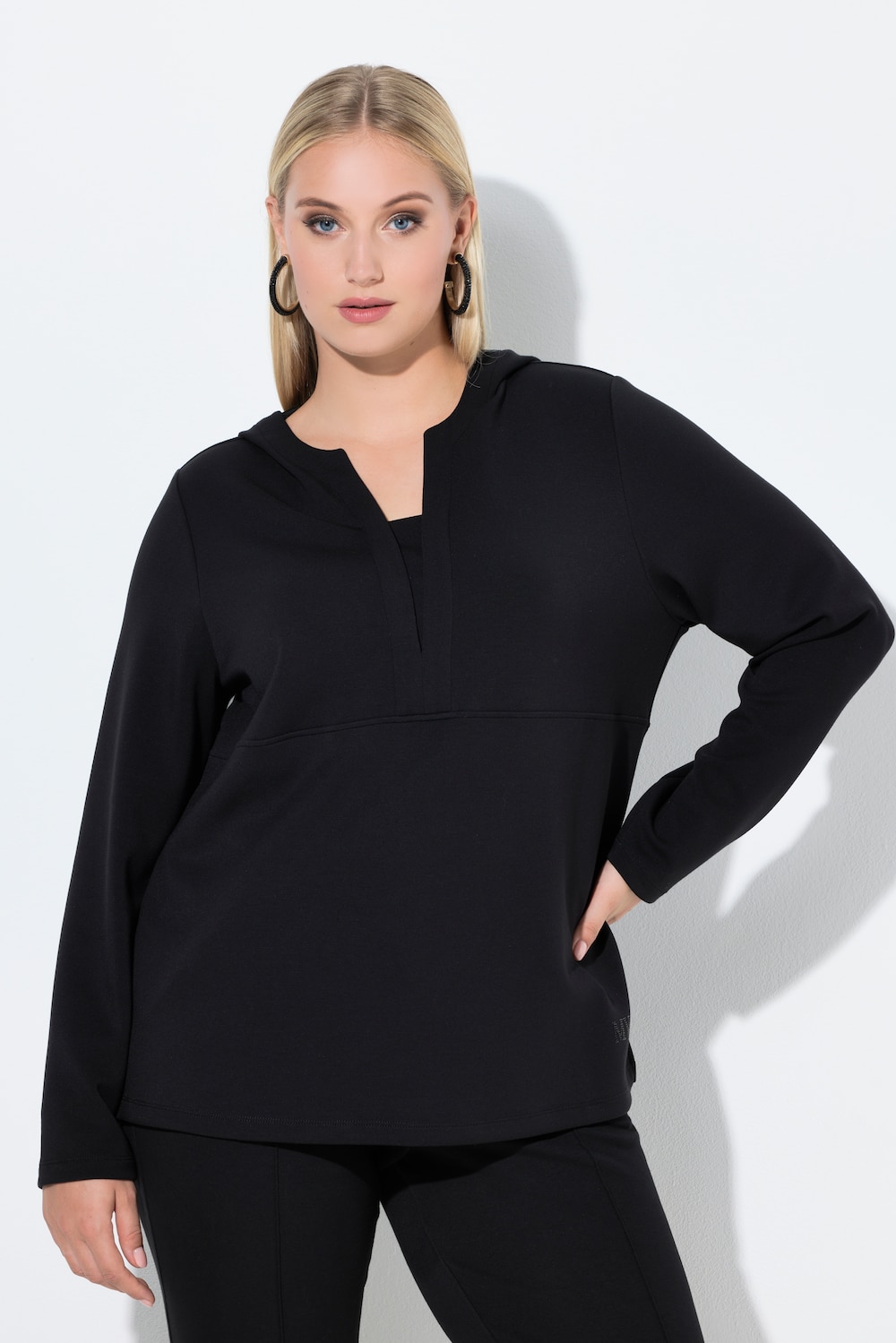 Thumbnail - Große Größen Sweatshirt, Damen, schwarz, Größe: 62/64, Synthetische Fasern/Polyester, Ulla Popken