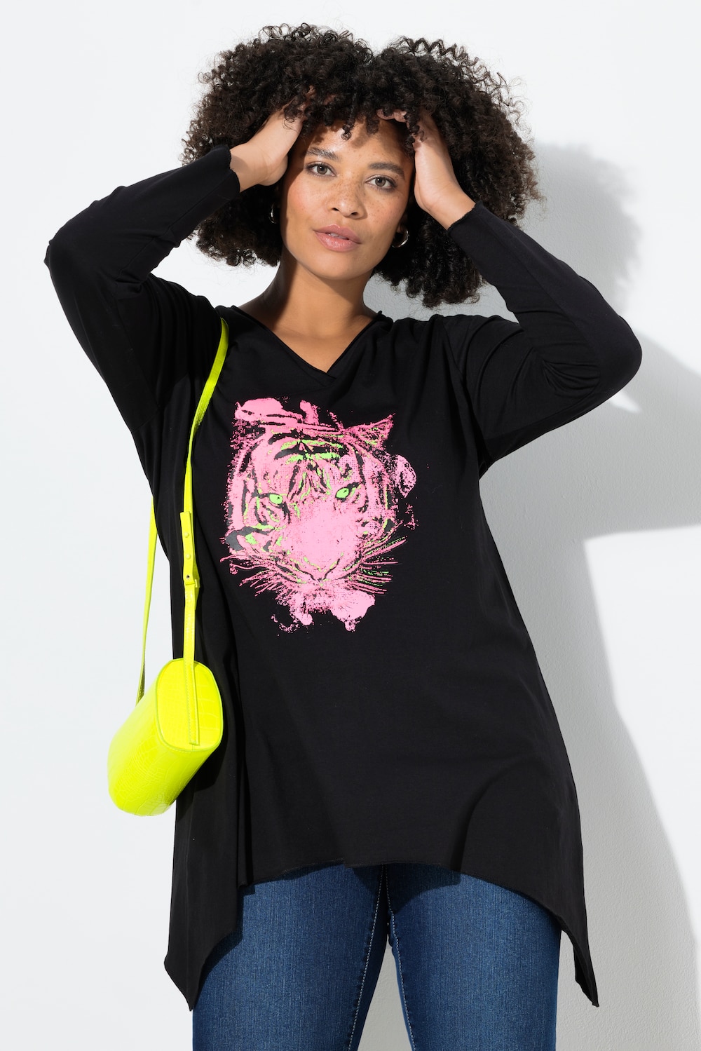 Langarmshirt, A-Linie, Neon Tigermotiv, Zipfelsaum