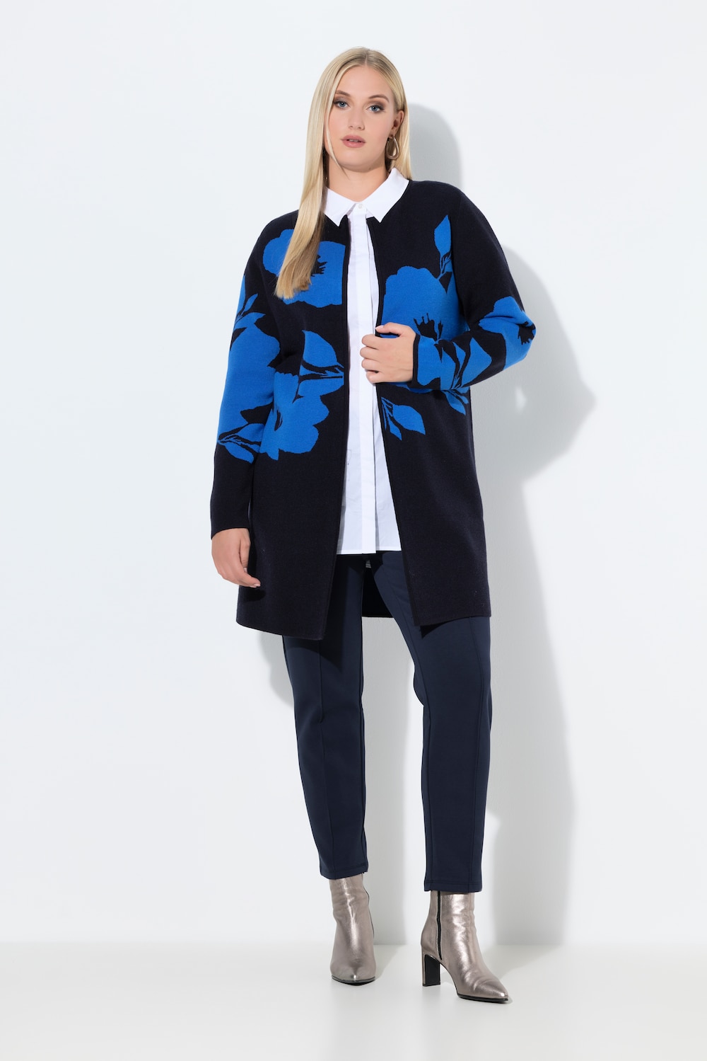 Große Größen Strickjacke, Damen, blau, Größe: 62/64, Viskose/Polyester/Synthetische Fasern, Ulla Popken