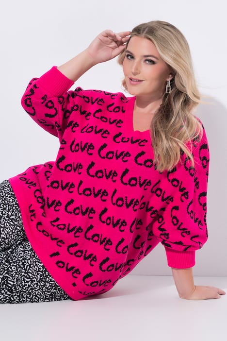 Pullover, Poncho-Form, LOVE-Schriftzüge