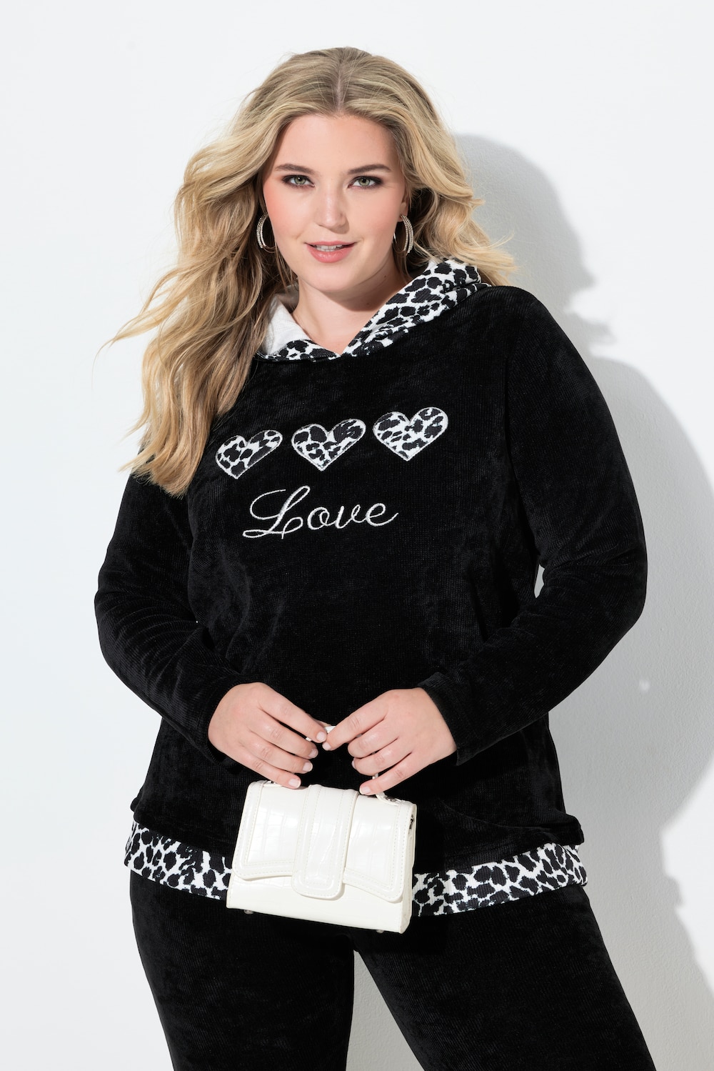 Hoodie, Kapuzensweater, Flausch-Sweat, Leo-Details