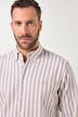 Chemise JP 1880 en lin mélangé à rayures, manches longues et col à pointes boutonnées, coupe Modern Fit - jusqu'au 8 XL