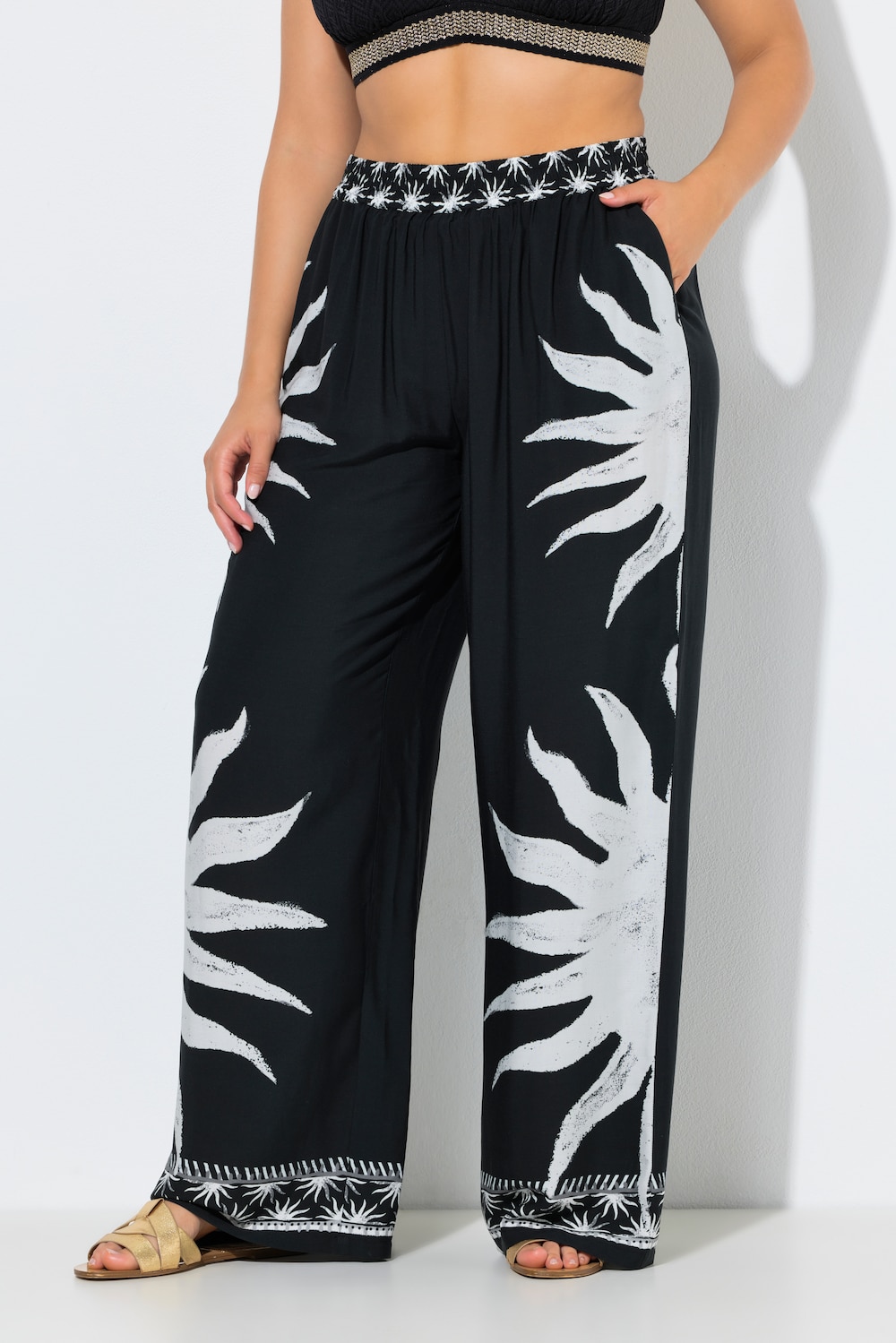 Thumbnail - Große Größen Palazzohose, Damen, schwarz, Größe: 42/44, Viskose, Ulla Popken