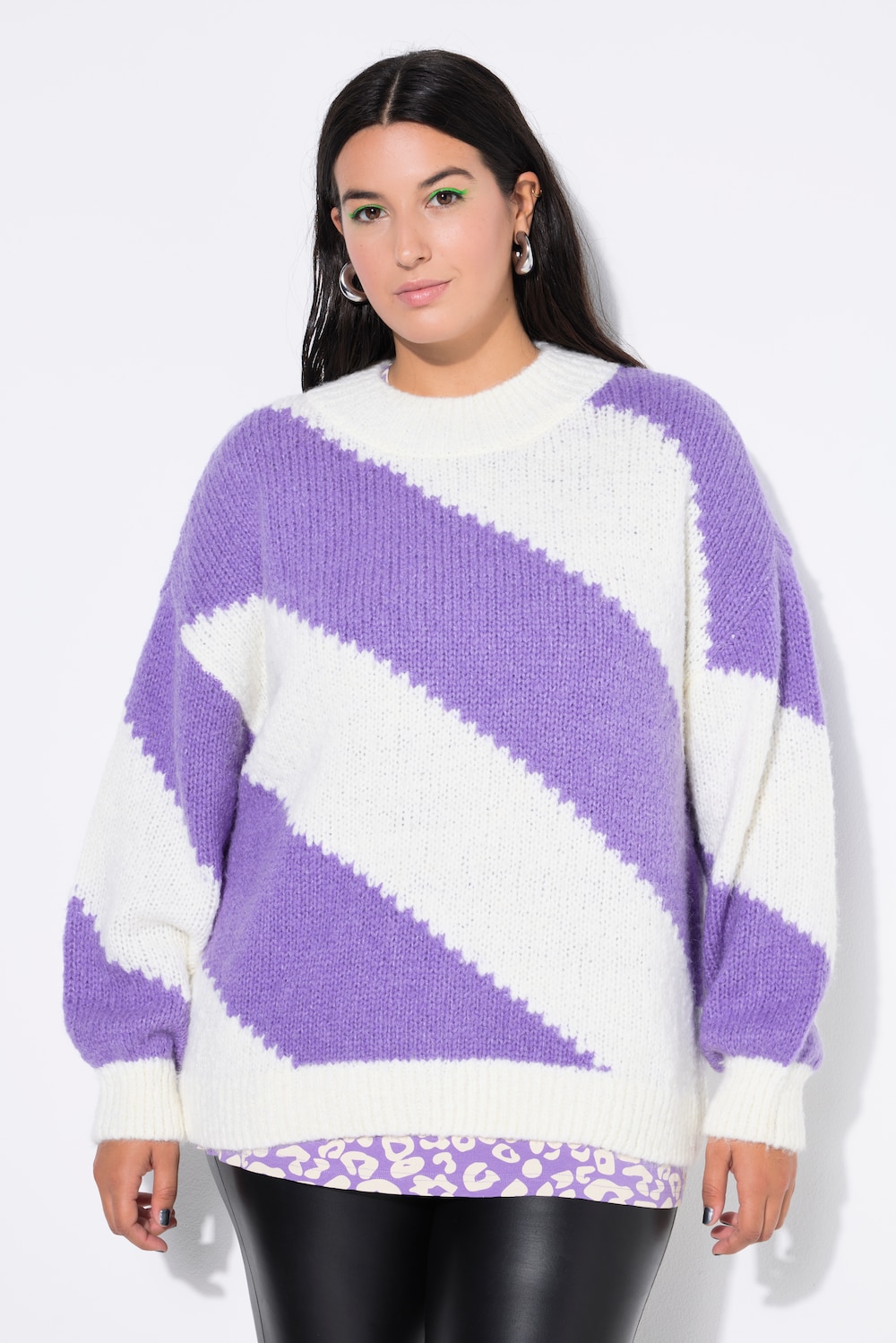 Pullover, Oversize Shape, diagonale Blockstreifen