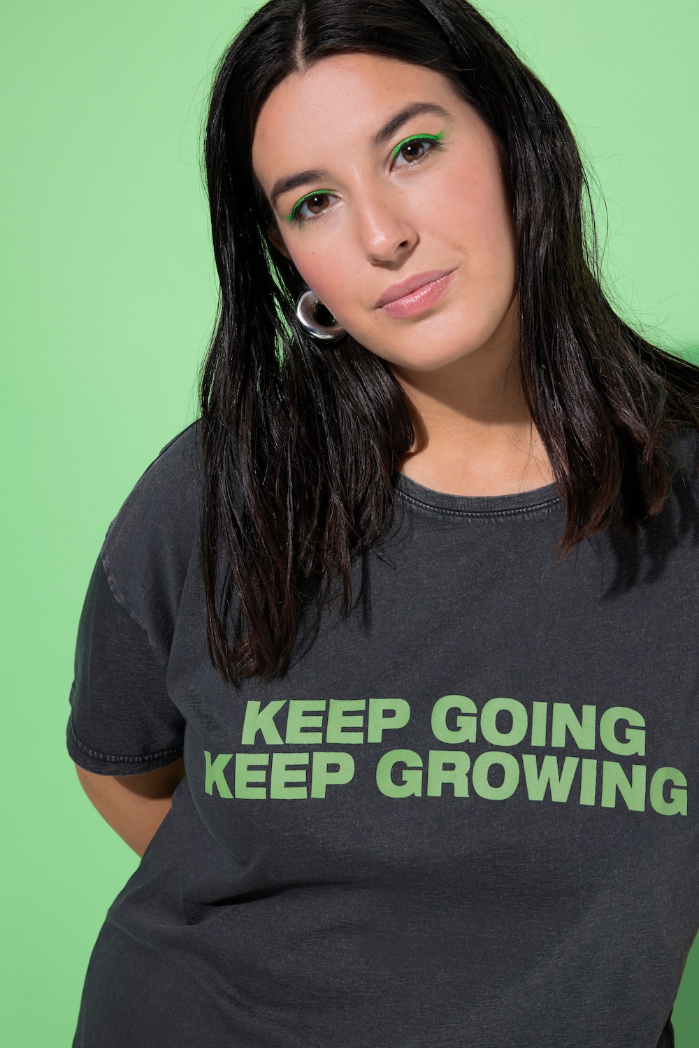 T-shirt, oversized form, statement