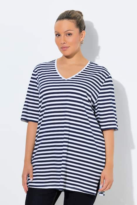 T-shirt rayé, coupe Relaxed Fit, col en V et manches courtes