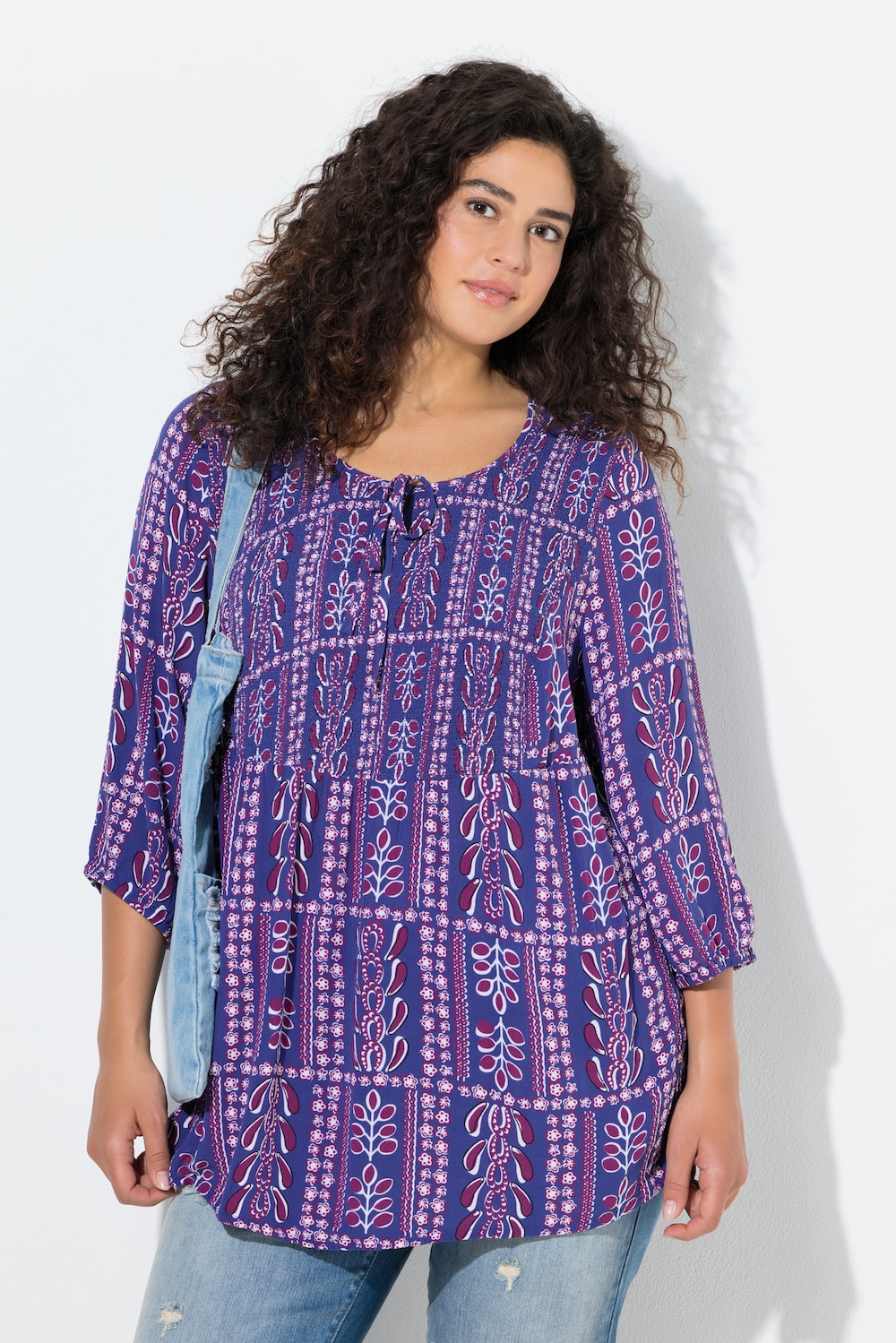 Smokbluse, gemustert, Rundhals, 3/4-Arm, Krepp