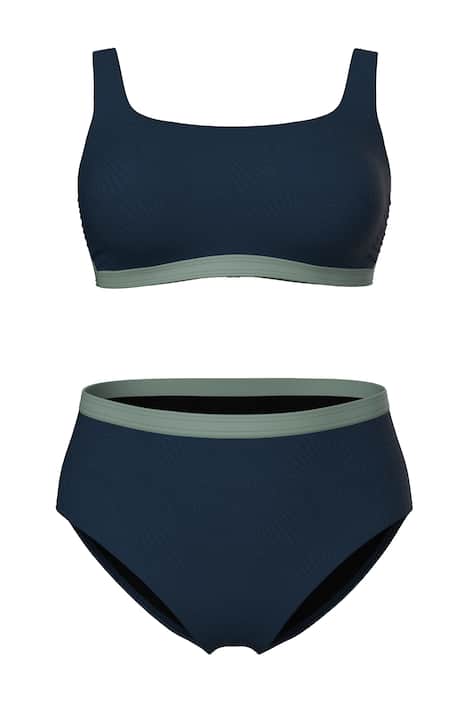 Bikiny, jemný materiál, měkké košíčky, nastavitelná ramínka podprsenky