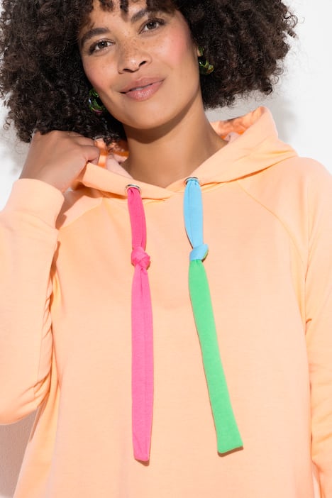 Hoodie, Kapuze mit farbigen Bindebändern