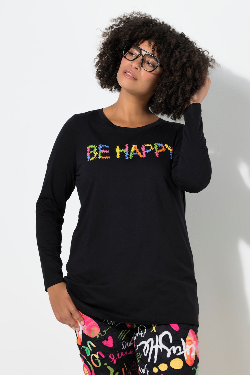 T-Shirt, bequeme Passform, BE HAPPY