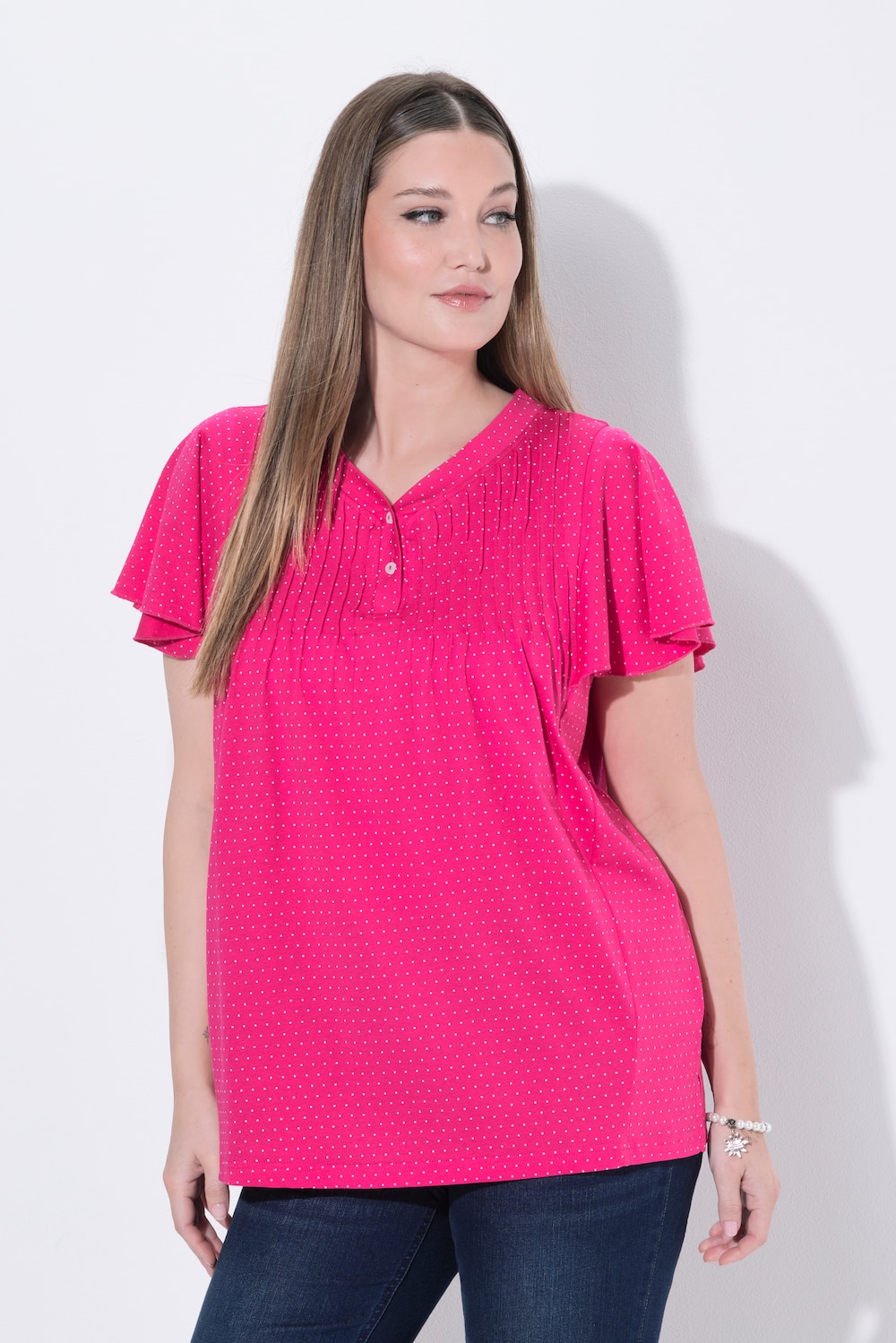 T-shirt, stipjes, biesjes, V-hals, halflange kapmouwen