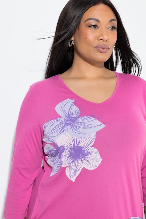 Maglia dal taglio lungo e svasato con fiori, scollo a V e maniche a 3/4