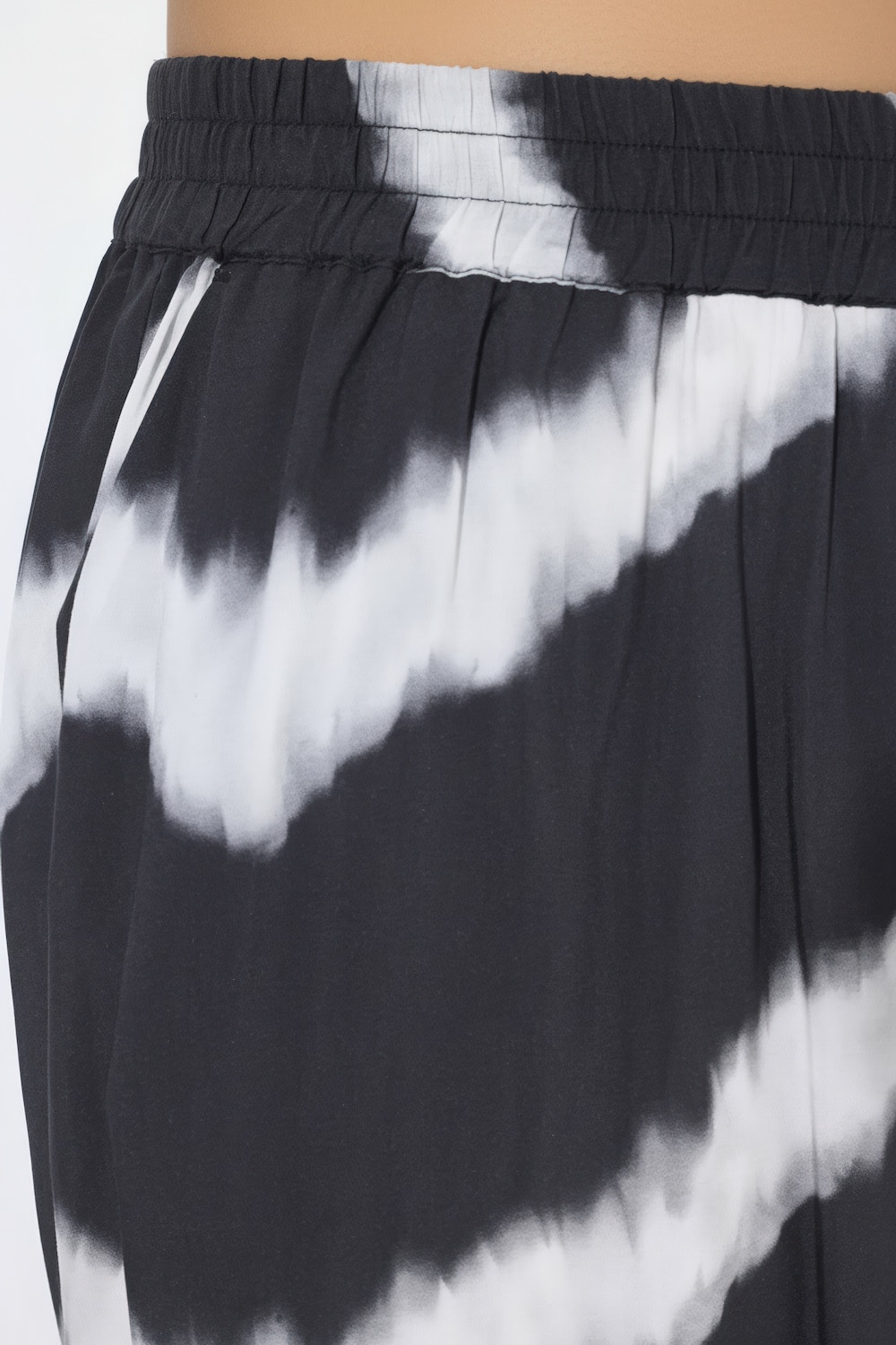 Wijde broek, zigzagpatroon, wijde pijpen, elastische tailleband