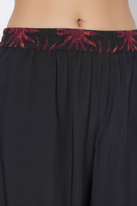 Palazzohose, Bordüre, weites Bein, Elastikbund