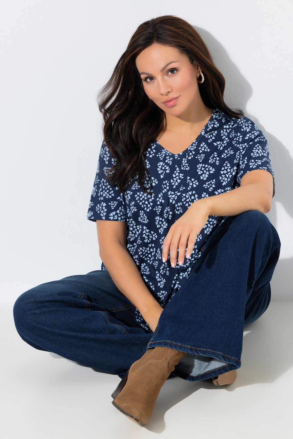 T-Shirt, Herzen, A-Linie, V-Ausschnitt, Halbarm