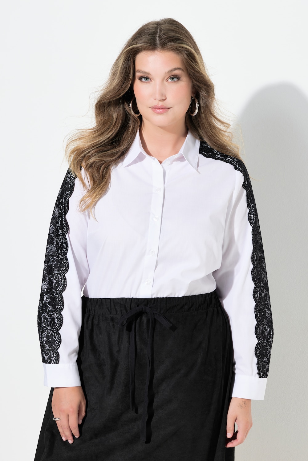 Bluse, A-Linie, Spitze auf Schultern und Langarm