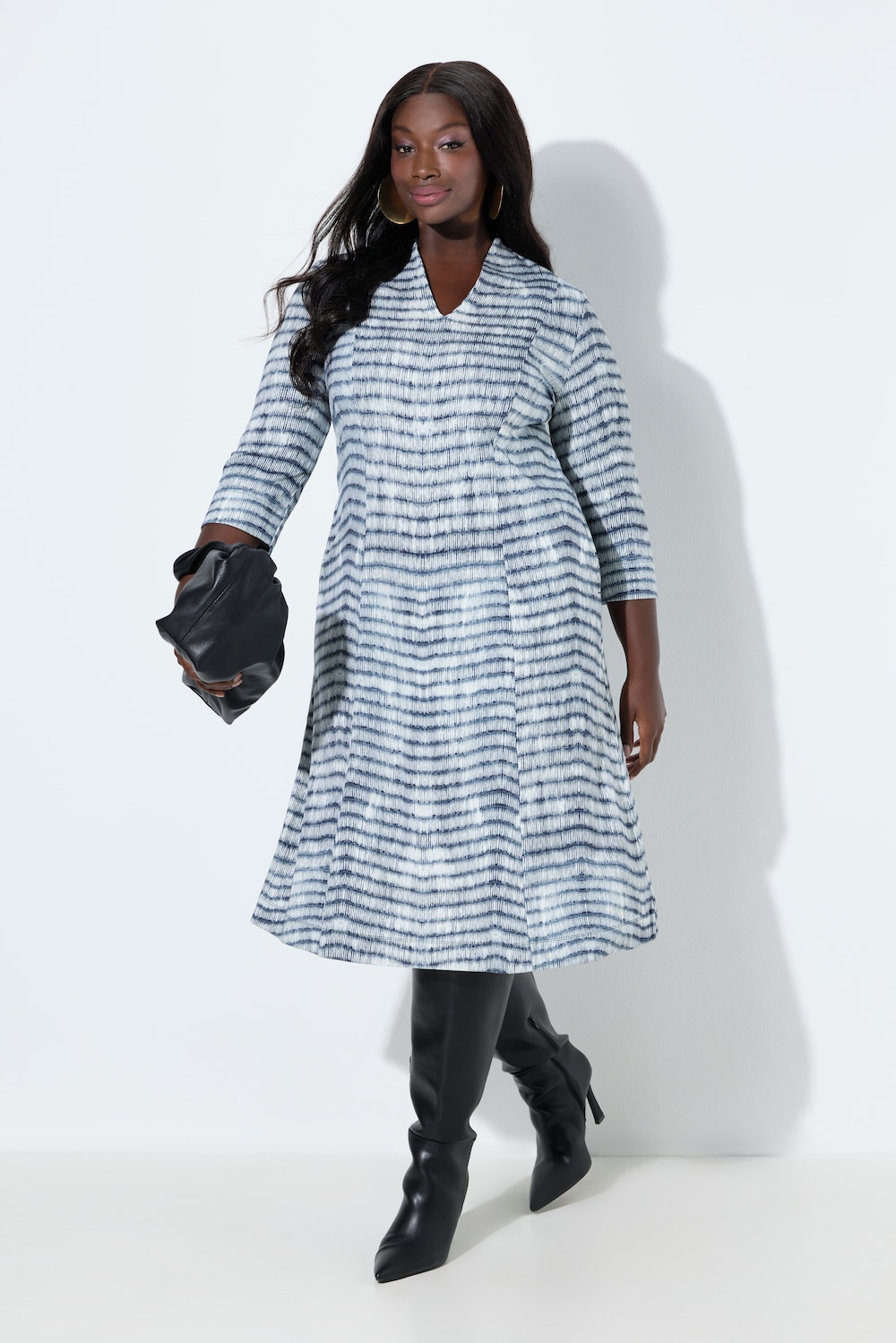 Punto midi-jurk, A-lijn, gobletkraag, 3/4-mouwen, zakken