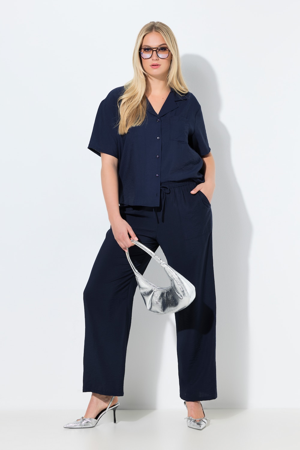 Schlupfhose Mary, weites, gerades Bein, Elastikbund