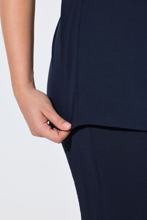 T-shirt col rond et manches courtes, coupe Slim Fit