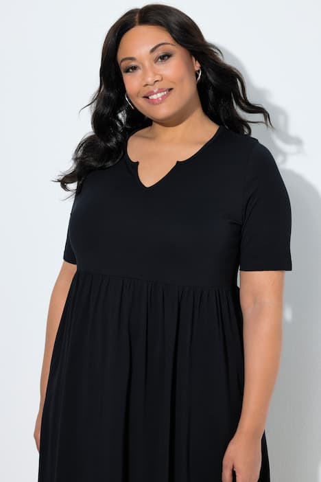 Maxikjole, A-form, tunika-udskæring, korte ærmer, lommer