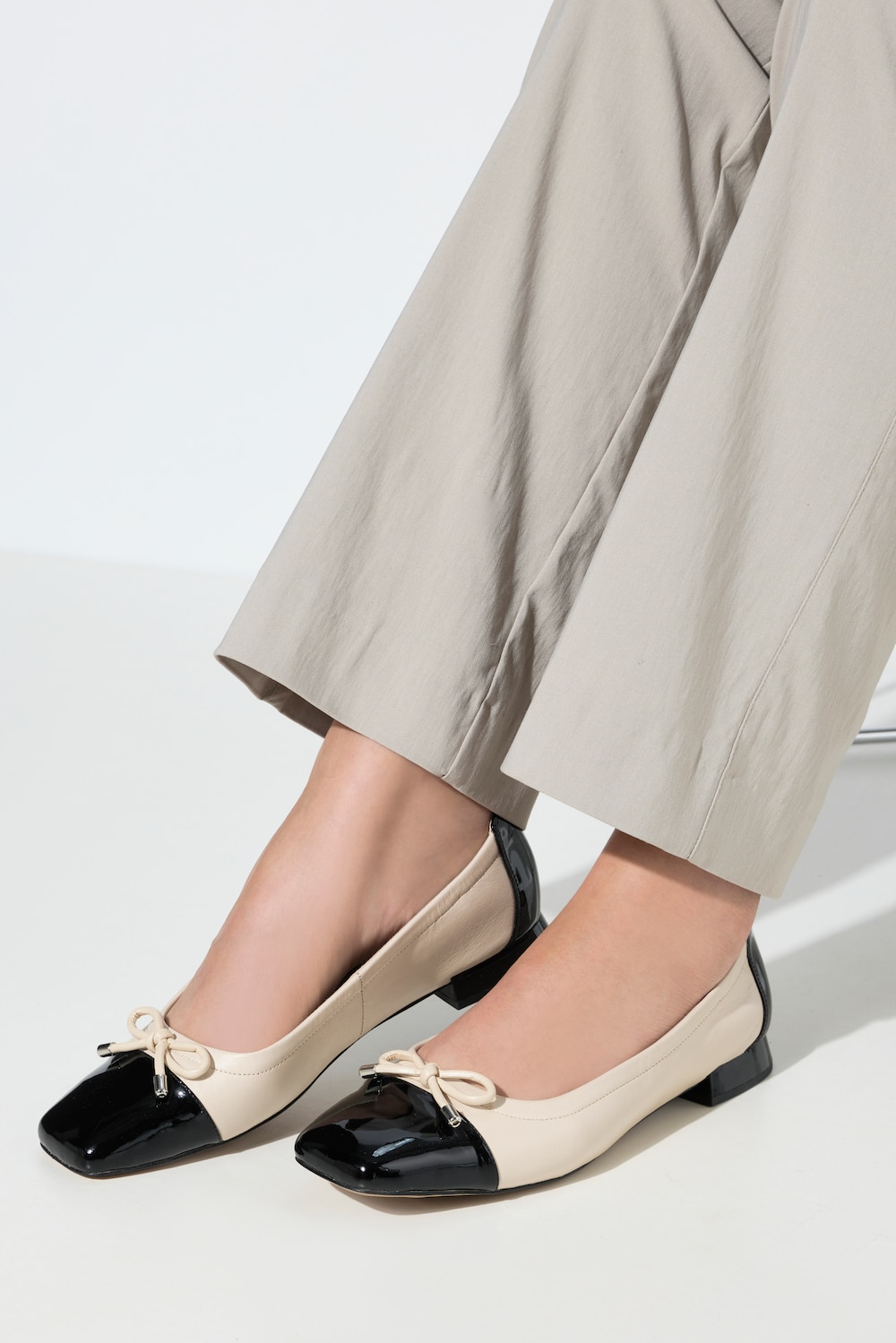 Caprice Leder-Ballerinas, Memory Foam, Weite G