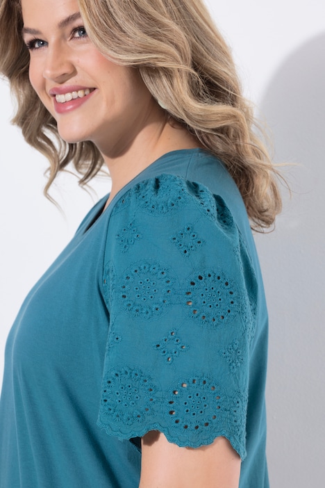 T-Shirt, Stickerei, V-Ausschnitt, Halbarm, Biobaumwolle