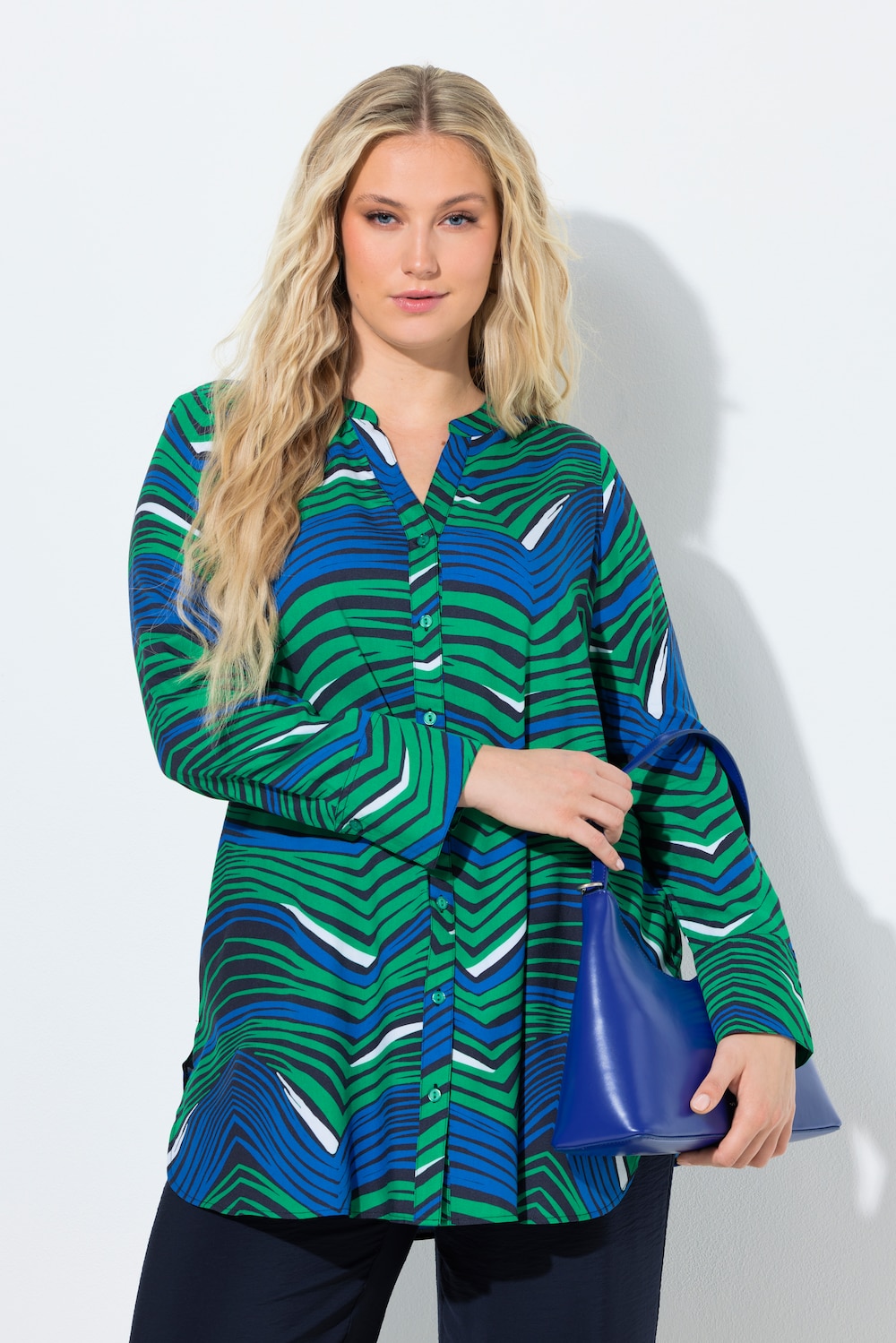 Longblouse, grafische print, tuniekhals, lange mouwen