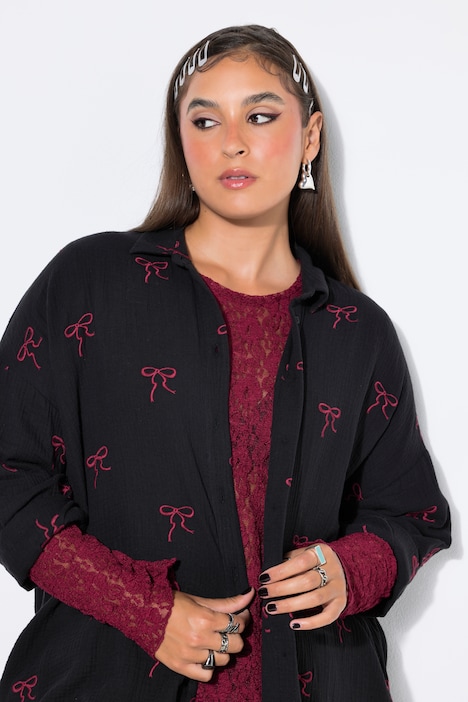 Hemdbluse, oversized, Musselin, Stick-Schleifen