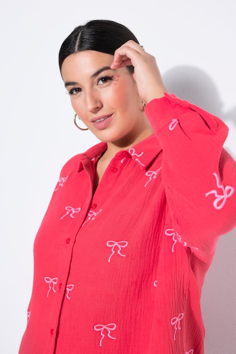 Hemdbluse, oversized, Musselin, Stick-Schleifen