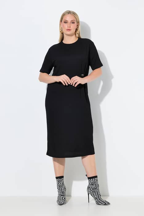Ring Detail Short Sleeve Stretch Fit Dress
