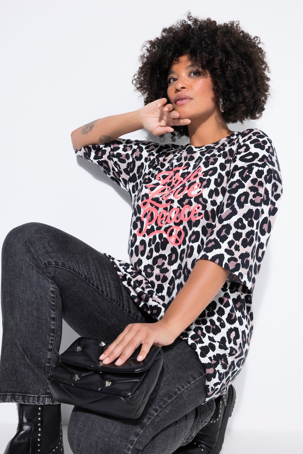 Leo-shirt, oversized fit, neon-opschrift, 3/4-mouw