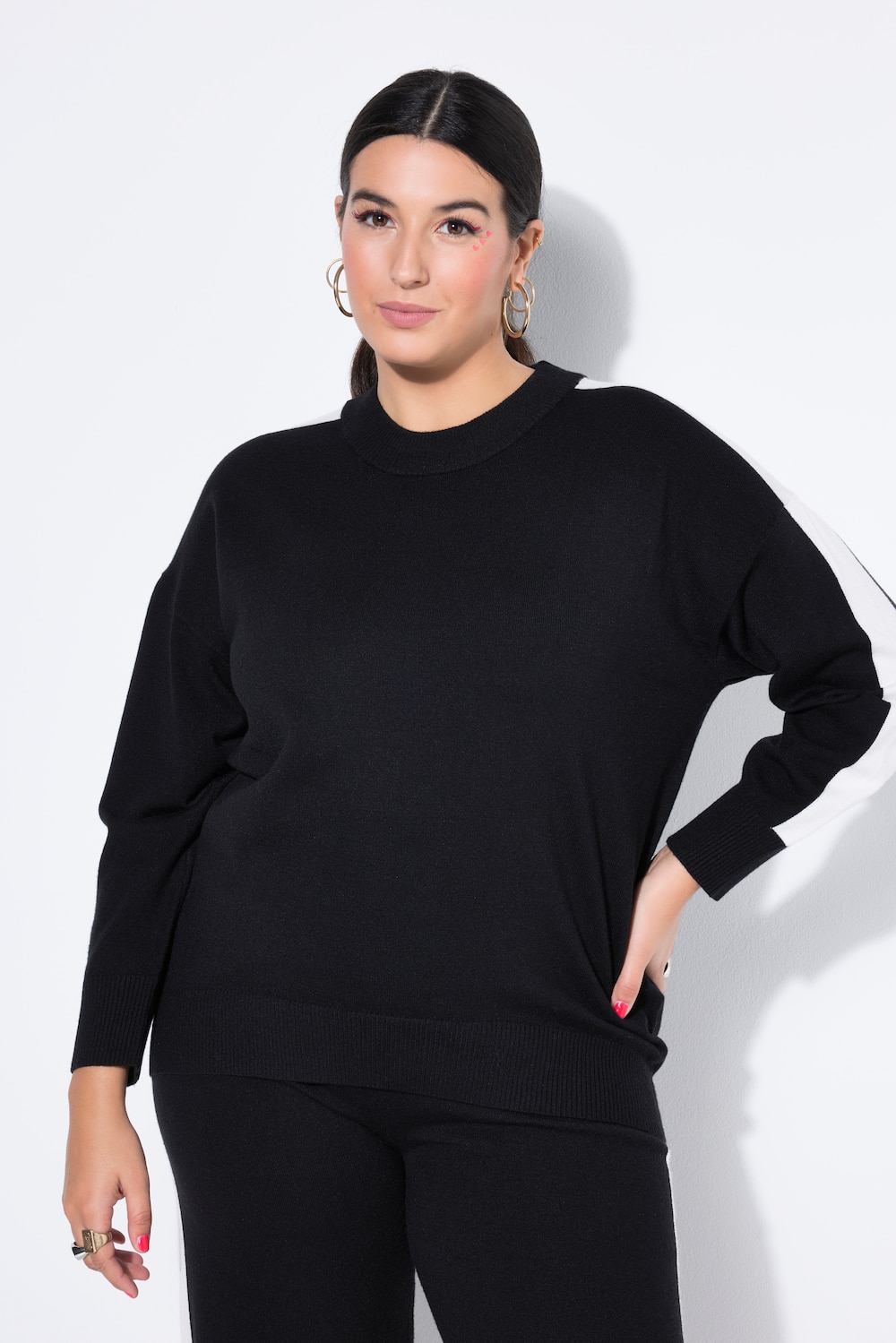 Thumbnail - Große Größen Pullover, Damen, schwarz, Größe: 50/52, Viskose/Synthetische Fasern/Polyester, Studio Untold