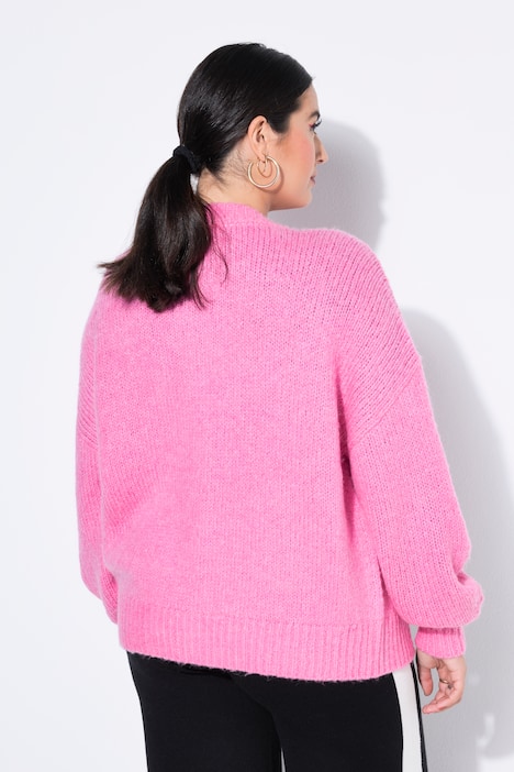 Strickjacke, oversized, Schleifenknöpfe