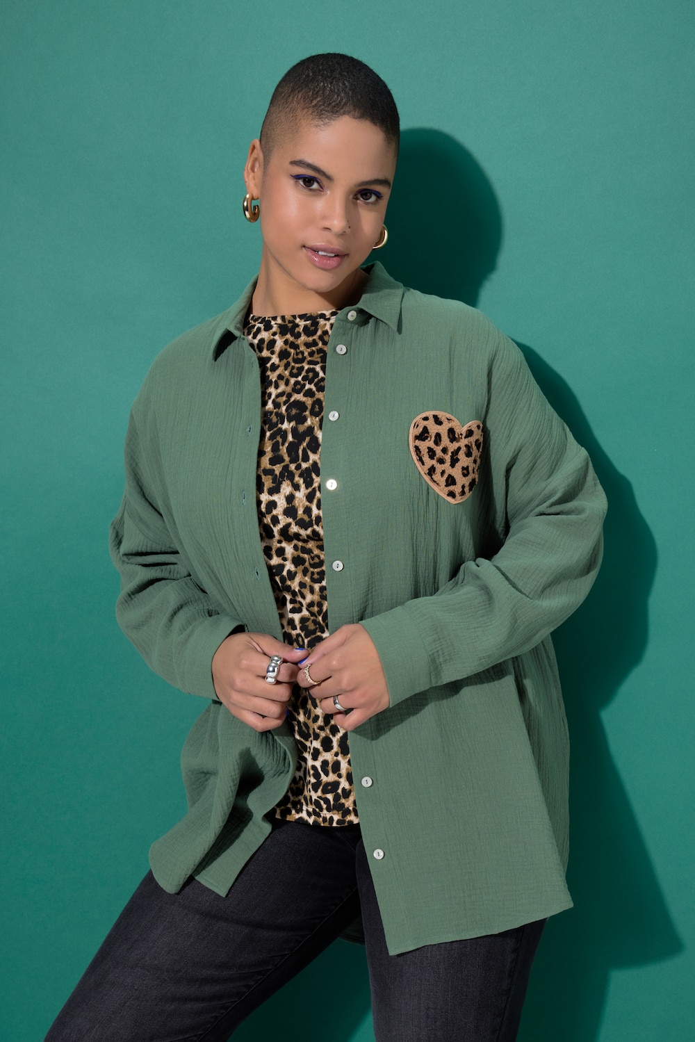 Hemdbluse, oversized, Musselin, Heart-Patch