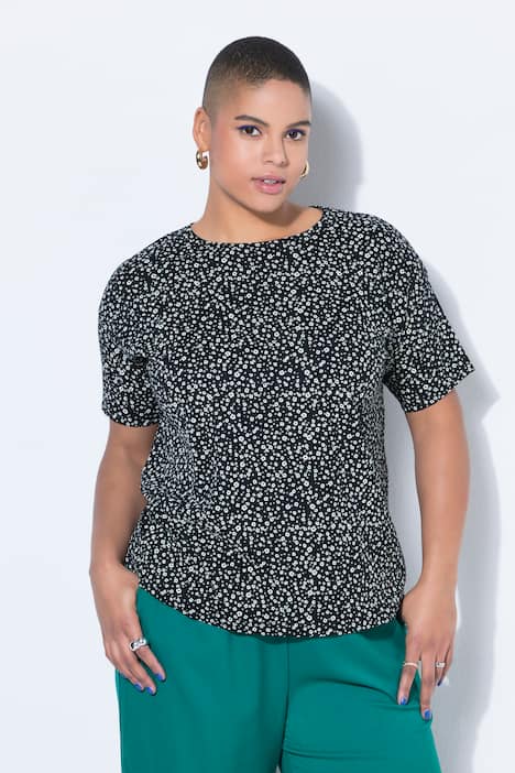 T-shirt, oversized, minimalistische bloemetjes