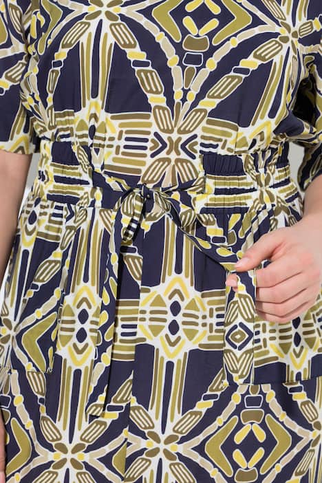 Midikleid, A-Linie, Hemdkragen, Halbarm, Taschen