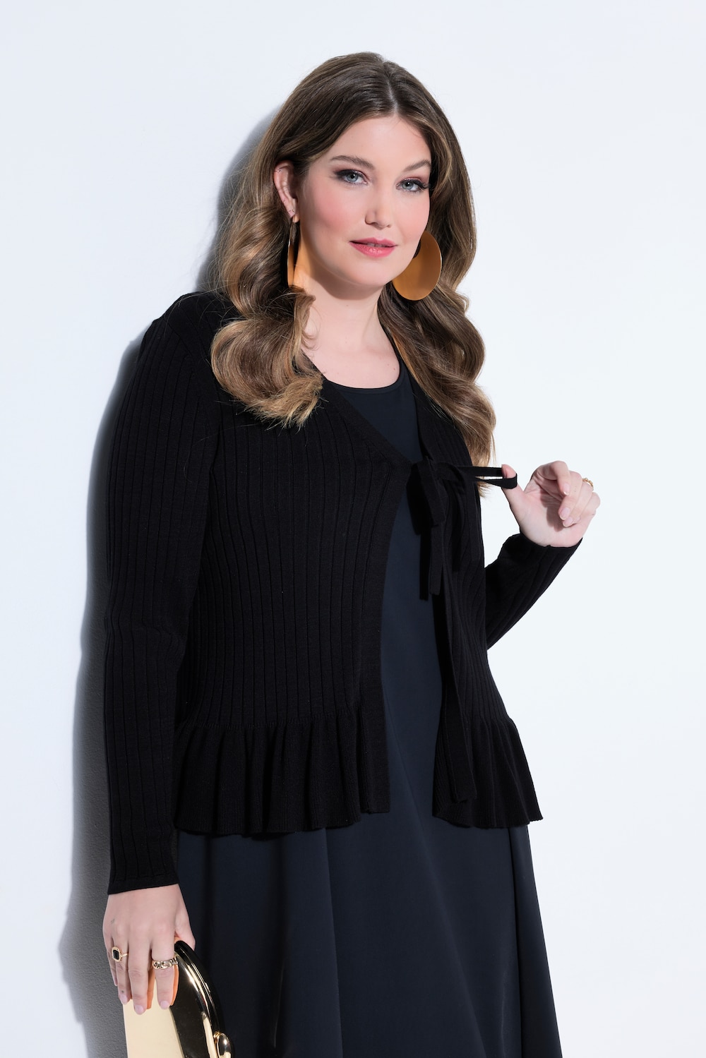 Strickjacke, körpernahe Passform, Volants