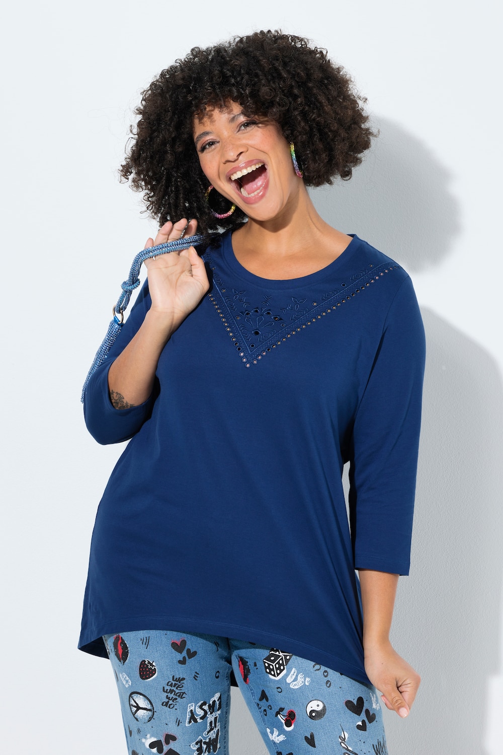 T-shirt, langere A-lijn, opengewerkt borduursel, 3/4-mouwen