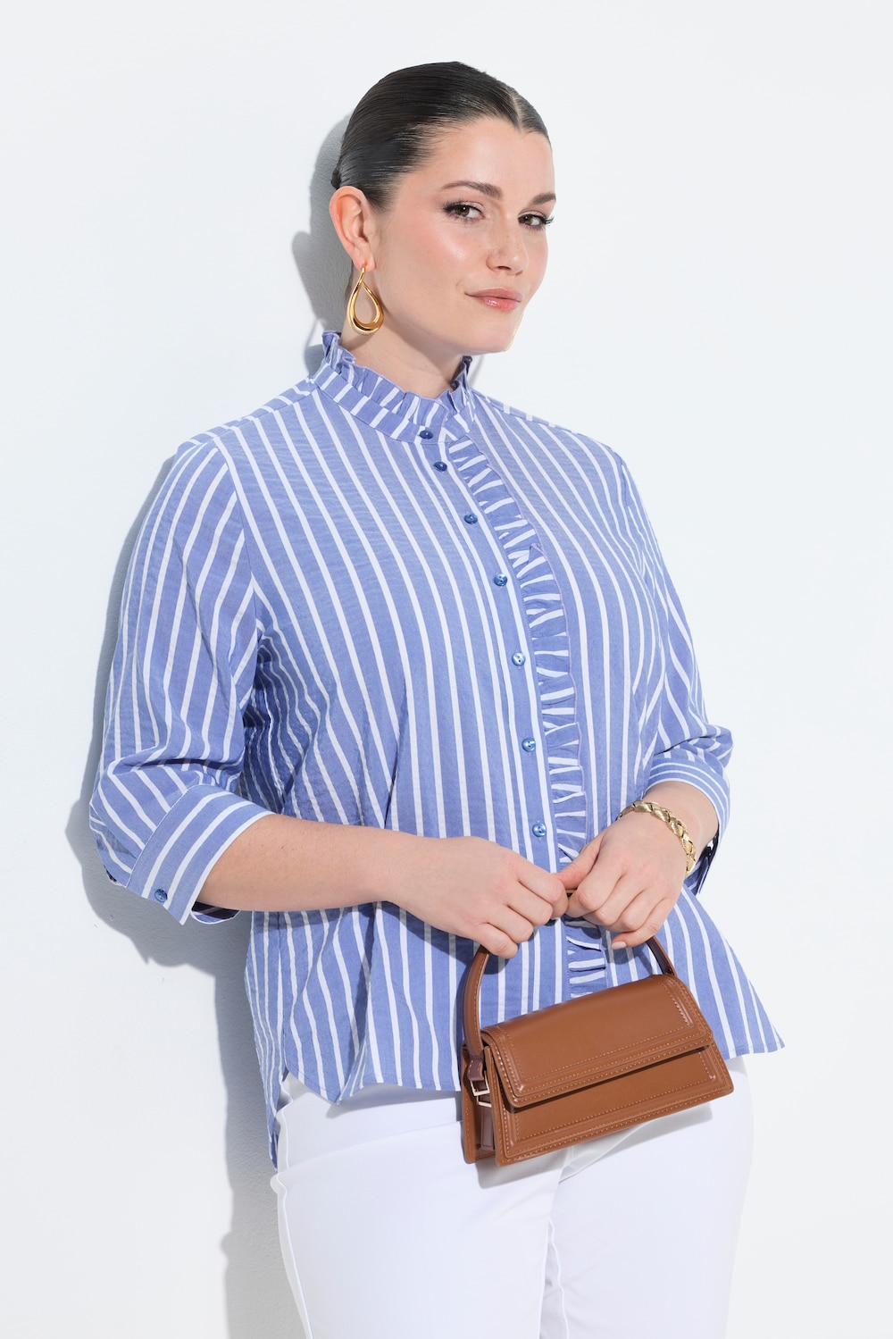 Seersucker-Bluse, A-Linie, Stehkragen, 3/4-Arm, Rüschen