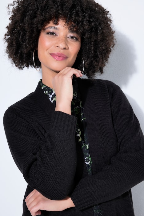 Vest, lang en recht, open model, geribbeld breisel