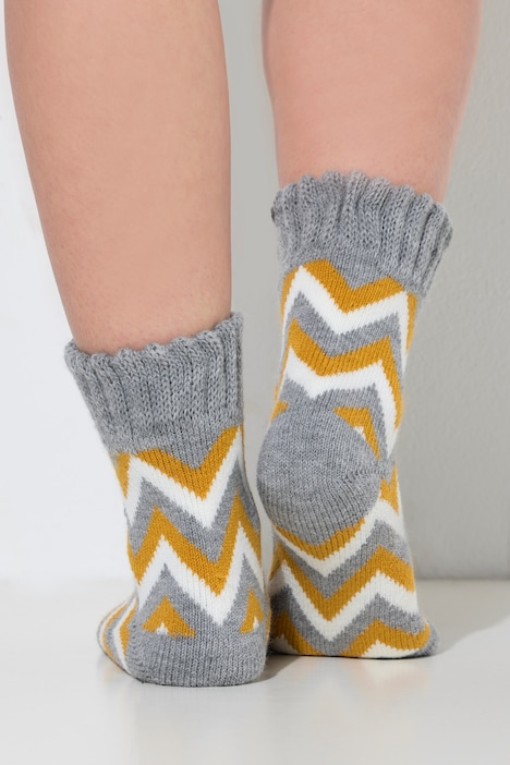 Zigzag Knit Socks