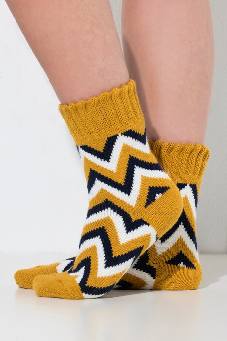 Zigzag Knit Socks