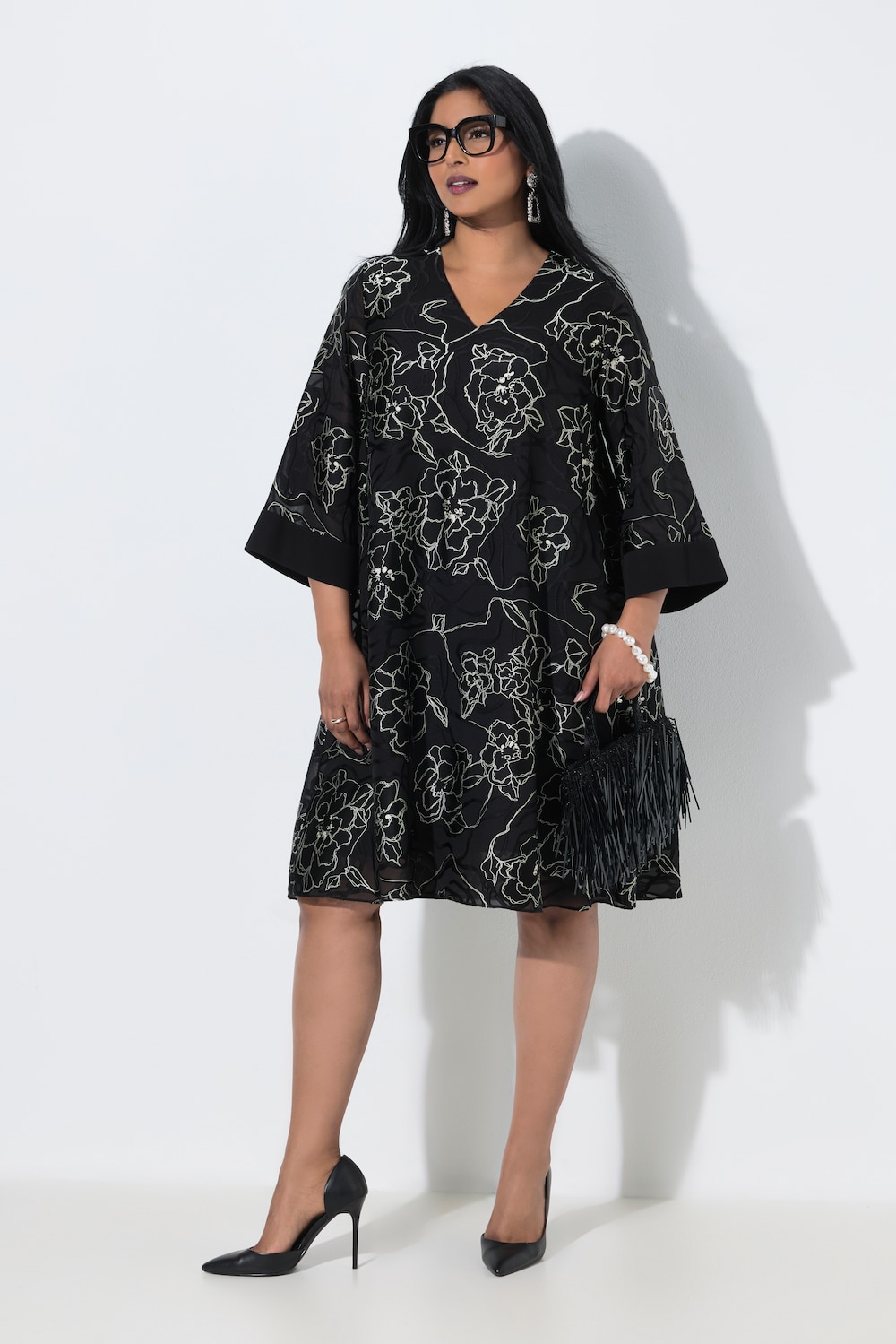 Kleid, Seidenmix, A-Linie, V-Ausschnitt, 3/4-Glockenarm
