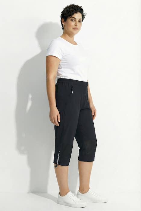 Pantaloni Capri stretch, gamba dal taglio dritto, idrorepellenti