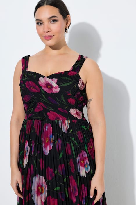 Pleated Floral Print Empire Waist Gown